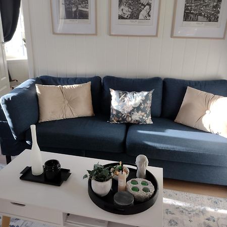 Light Home Apartment Alesund With Free Parking Exteriör bild