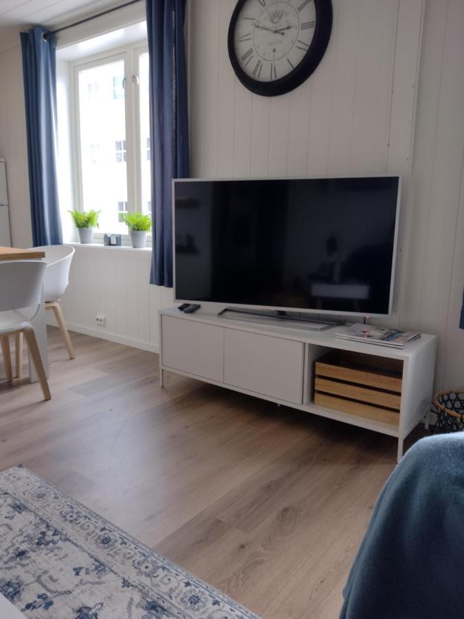 Light Home Apartment Alesund With Free Parking Exteriör bild