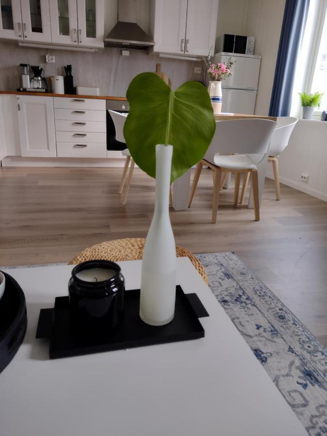 Light Home Apartment Alesund With Free Parking Exteriör bild